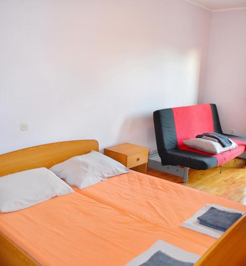 Apartments Summersong Novalja Habitación foto